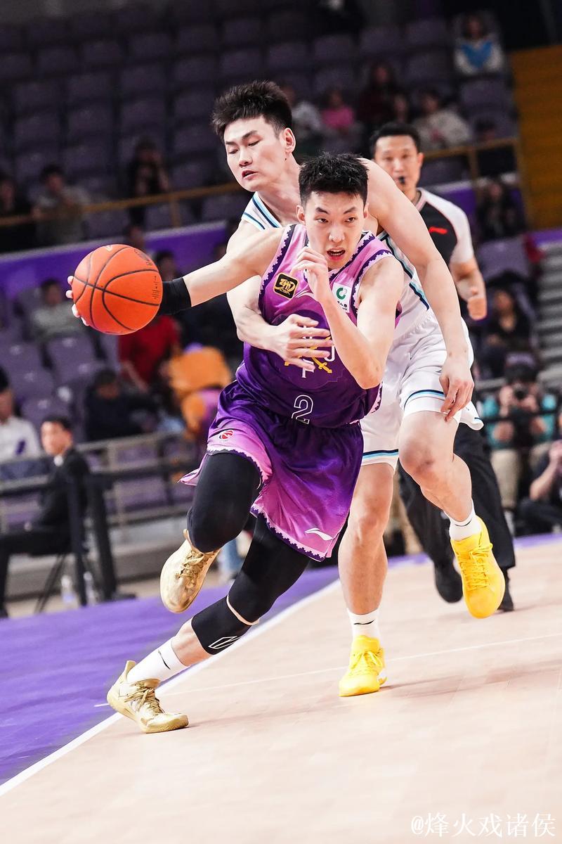 CBA-廖三宁11+10送绝杀 北控险胜福建